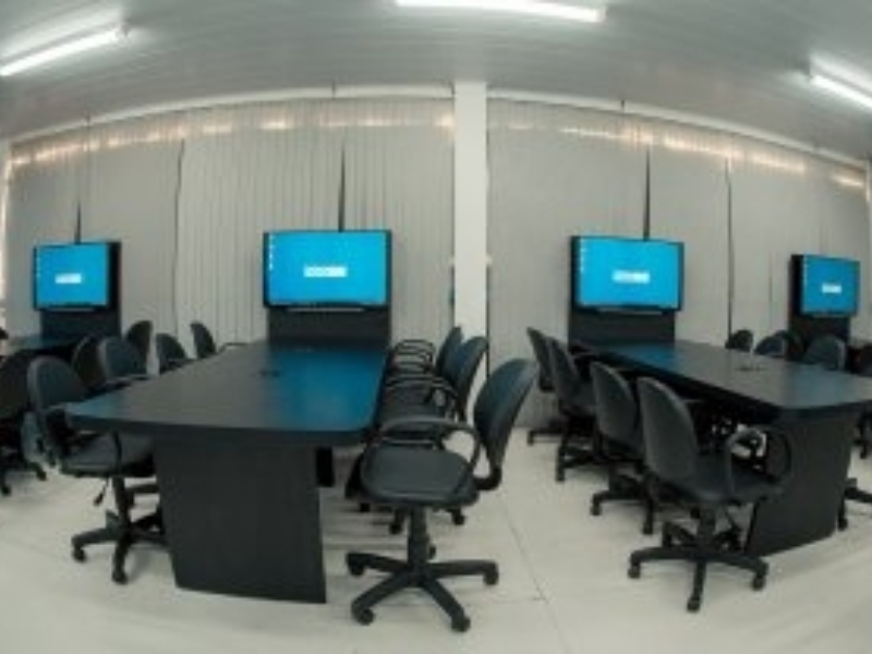 VESTIBULANDOS OPTAM POR FAZER INGLÊS JUNTO DA GRADUAÇÃO