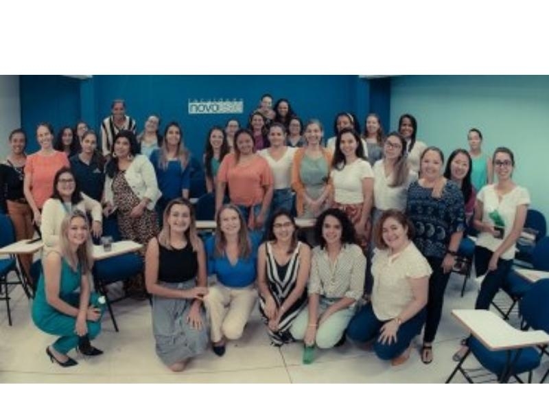ENCONTRO DA PÓS-GRADUAÇÃO EM ESTOMATERAPIA CONTRIBUI COM A SAÚDE DA MULHER DO MUNICÍPIO