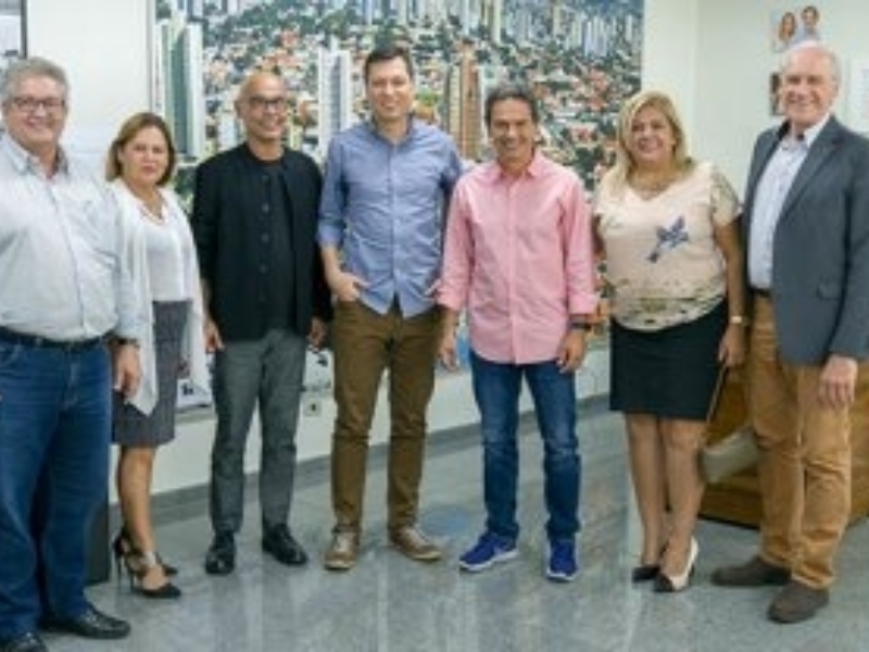 FACULDADE NOVOESTE E PREFEITURA MUNICIPAL DE CAMPO GRANDE FECHAM TERMO DE COOPERAÇÃO