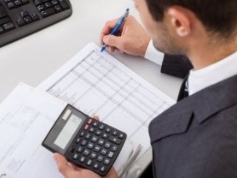 EXIGÊNCIA DE MERCADO E CRISE AUMENTAM A BUSCA POR PÓS-GRADUAÇÕES NA ÁREA DE CONTABILIDADE
