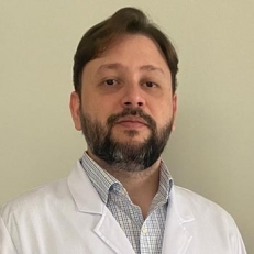 Dr. Rafael Ferrari