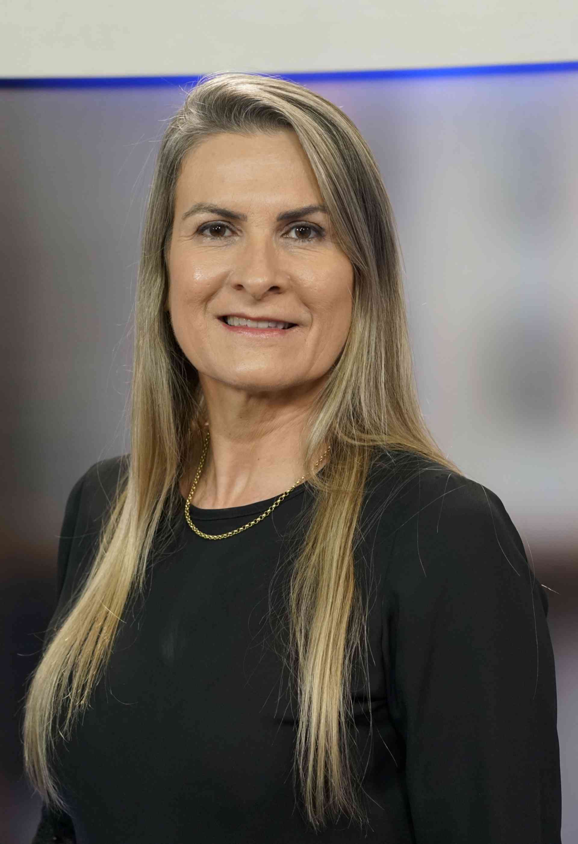 Paula Cristhina Niz Xavier